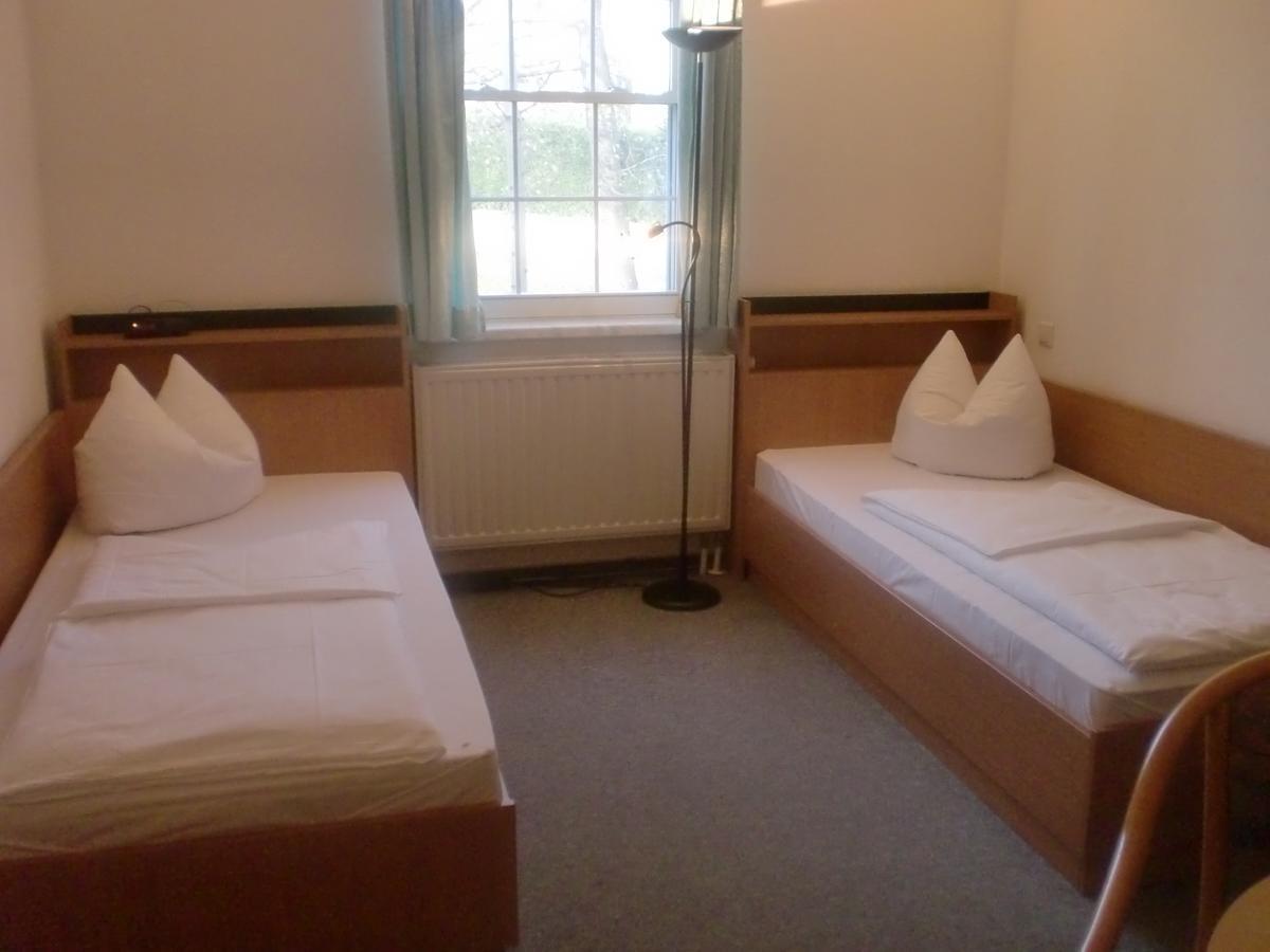 Hotel & Restaurant "Zum Firstenstein" Konigshain Eksteriør billede